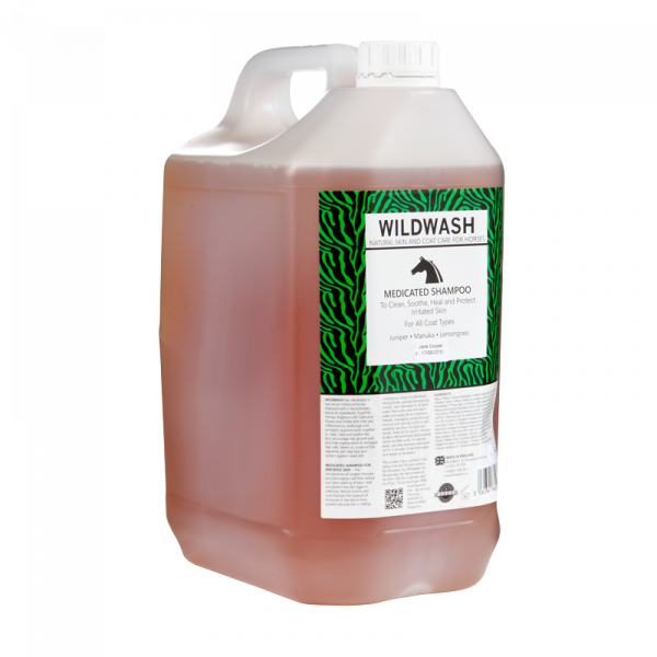 Equine Natural Medicated Horse Shampoo 5LTR